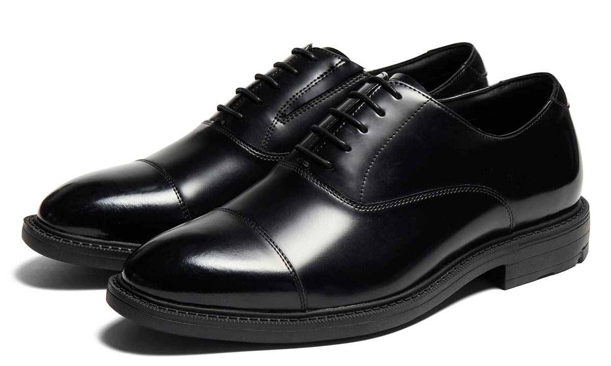 内羽根ストレートチップ ブラック