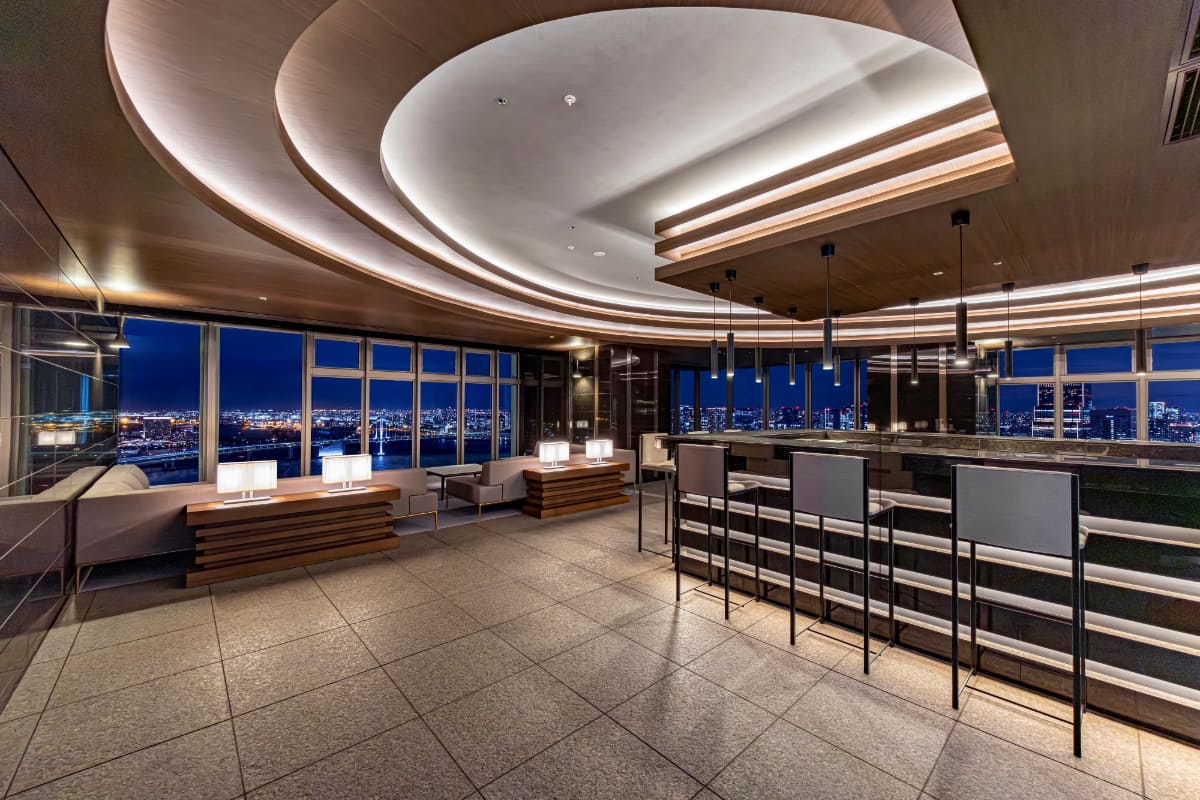 SKY LOUNGE URBAN