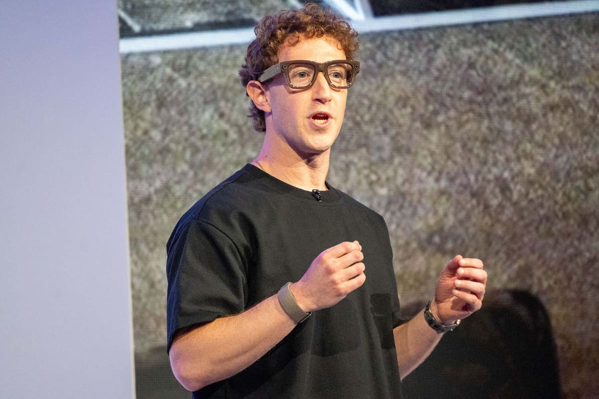 Meta Ray-Ban Displayをかけて登壇した、マーク・ザッカーバーグCEO