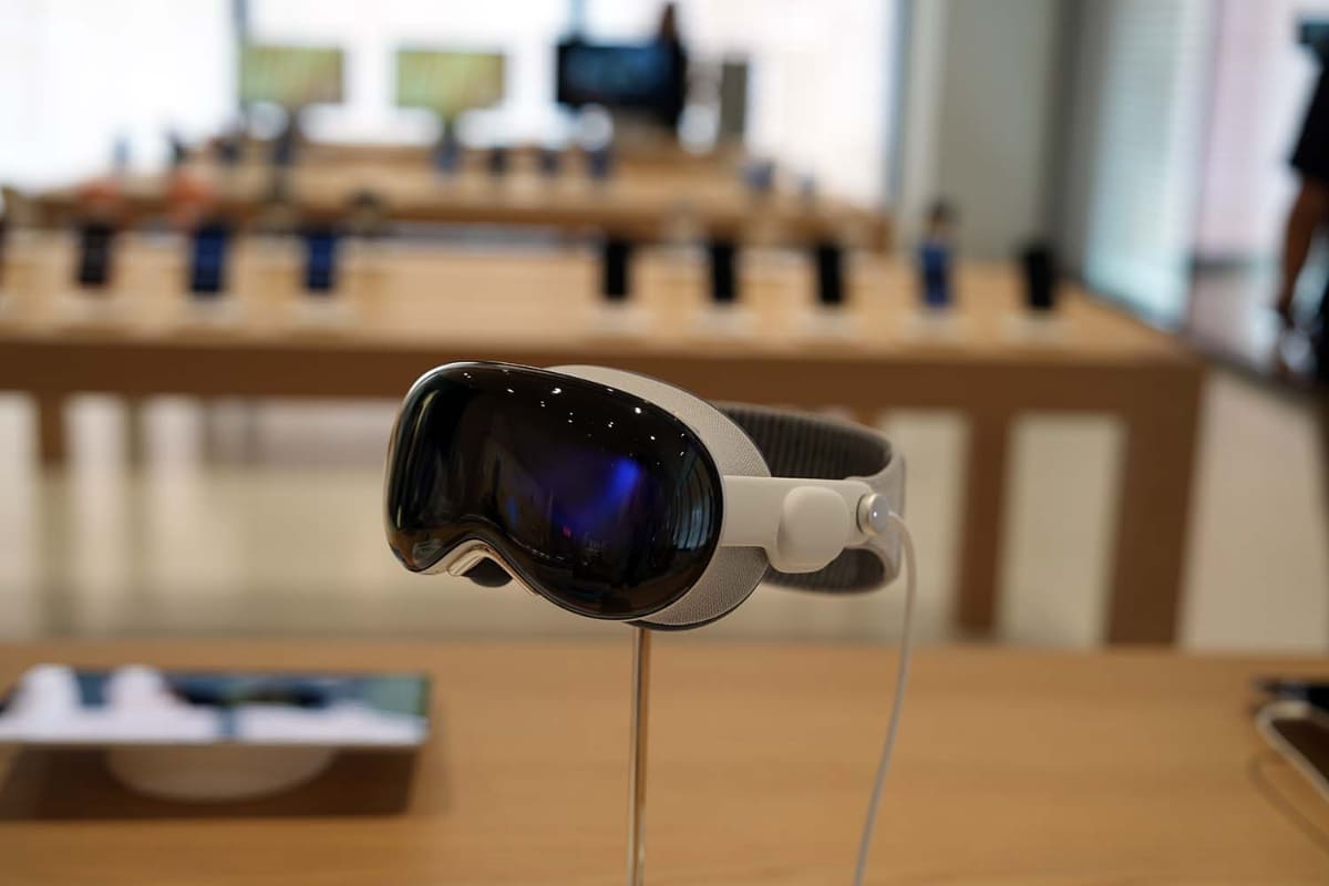 Apple Vision Proの体験コーナーなども。Number_iのデモもこちら