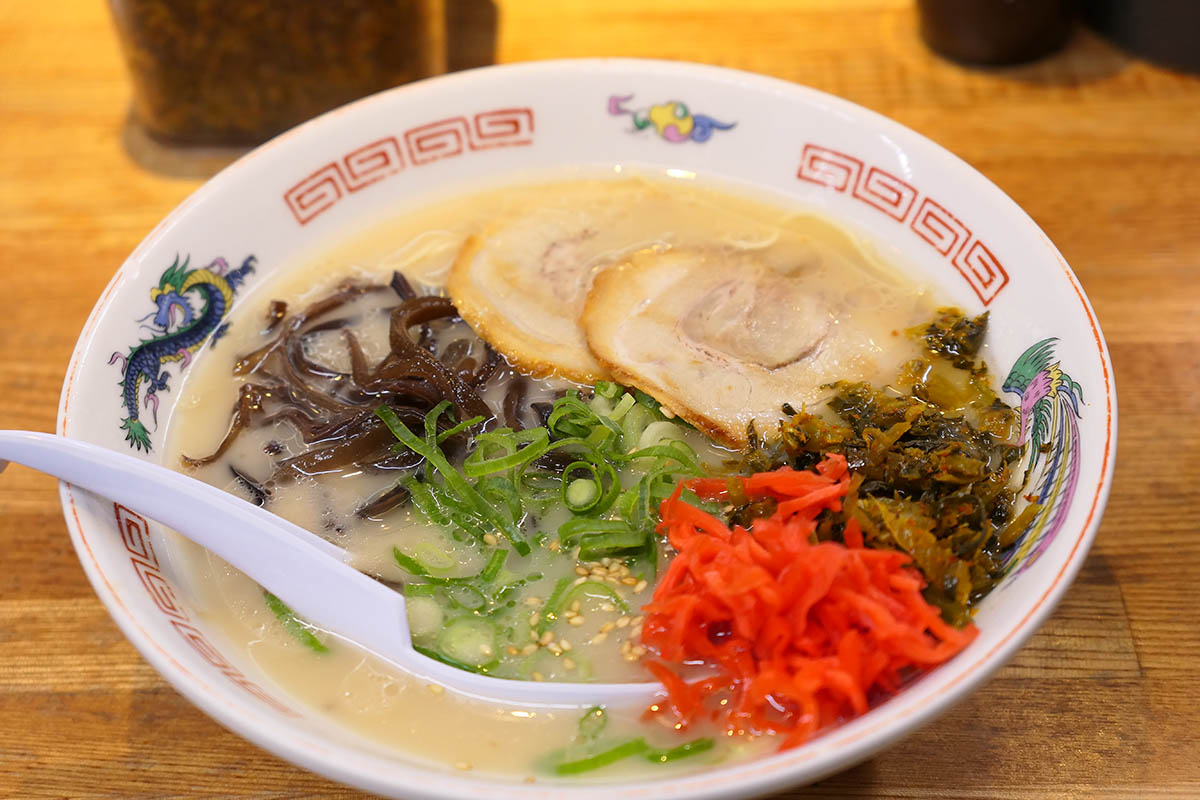 博多駅の駅ラーメン
