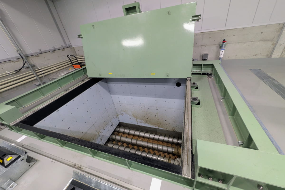 生ごみ投入ホッパー