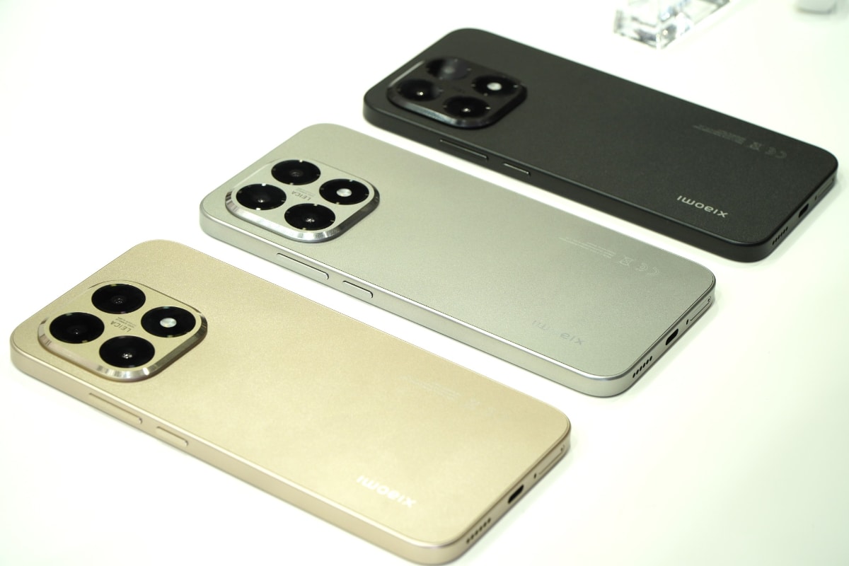 Xiaomi 15T。左からローズゴールド、グレー、ブラック