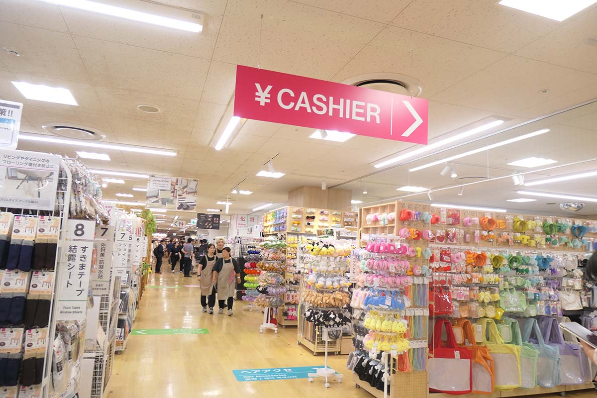 約828坪の都内最大売場面積