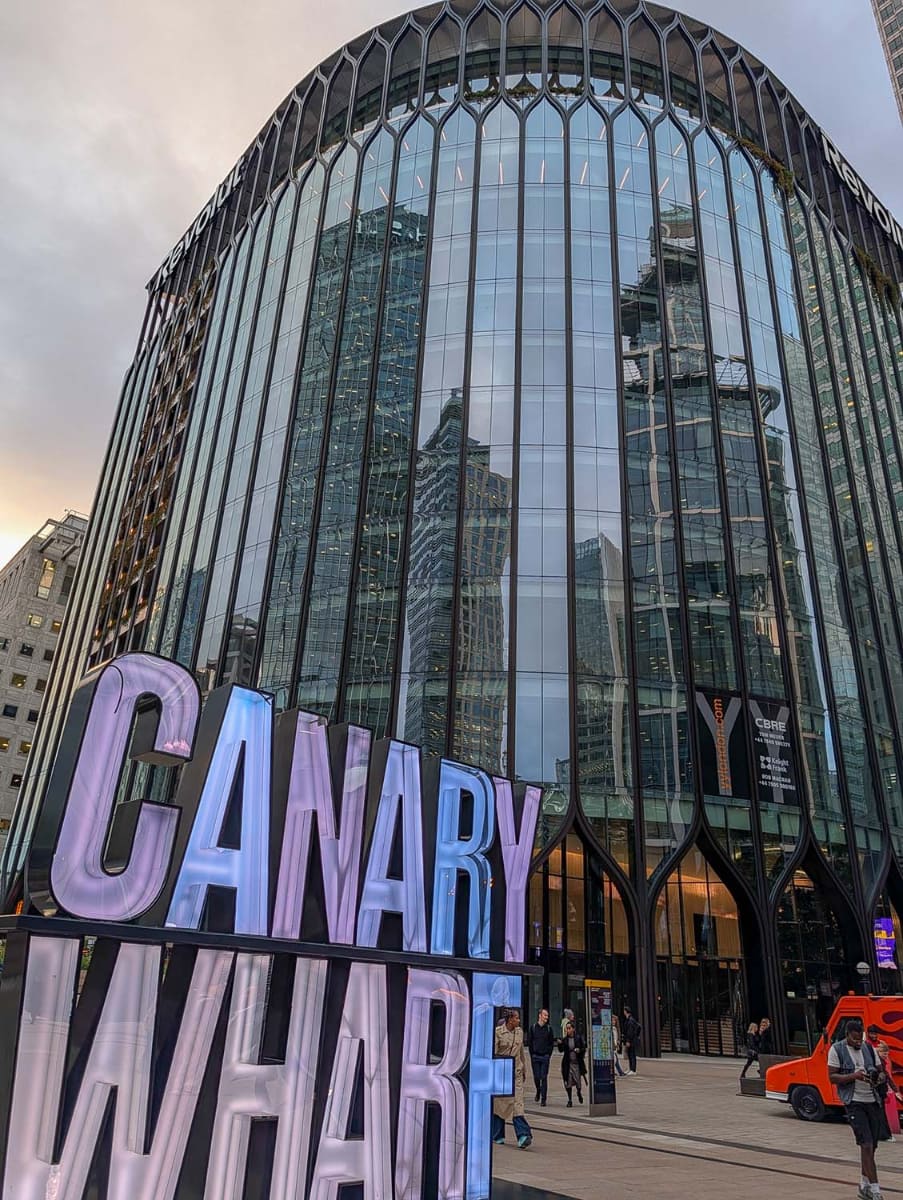 ロンドンの再開発エリアであるカナリーワーフで新たなビルに居を構えたRevolut