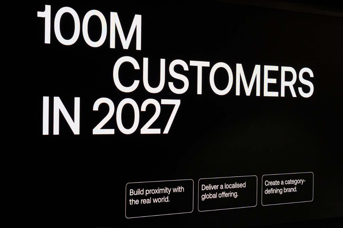 1億ユーザーの獲得を2027年半ばまでに達成する、という