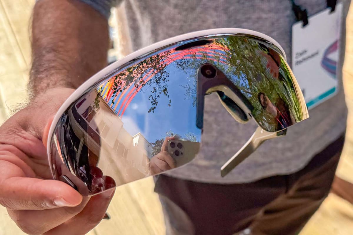 Oakley Meta  Vanguard