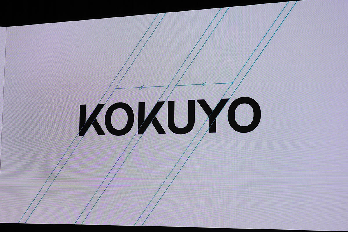 等間隔の斜めライン