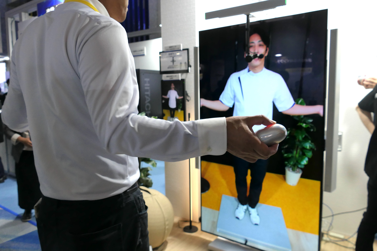 視聴覚+力覚・触覚・圧覚伝送によるトレーニング指導