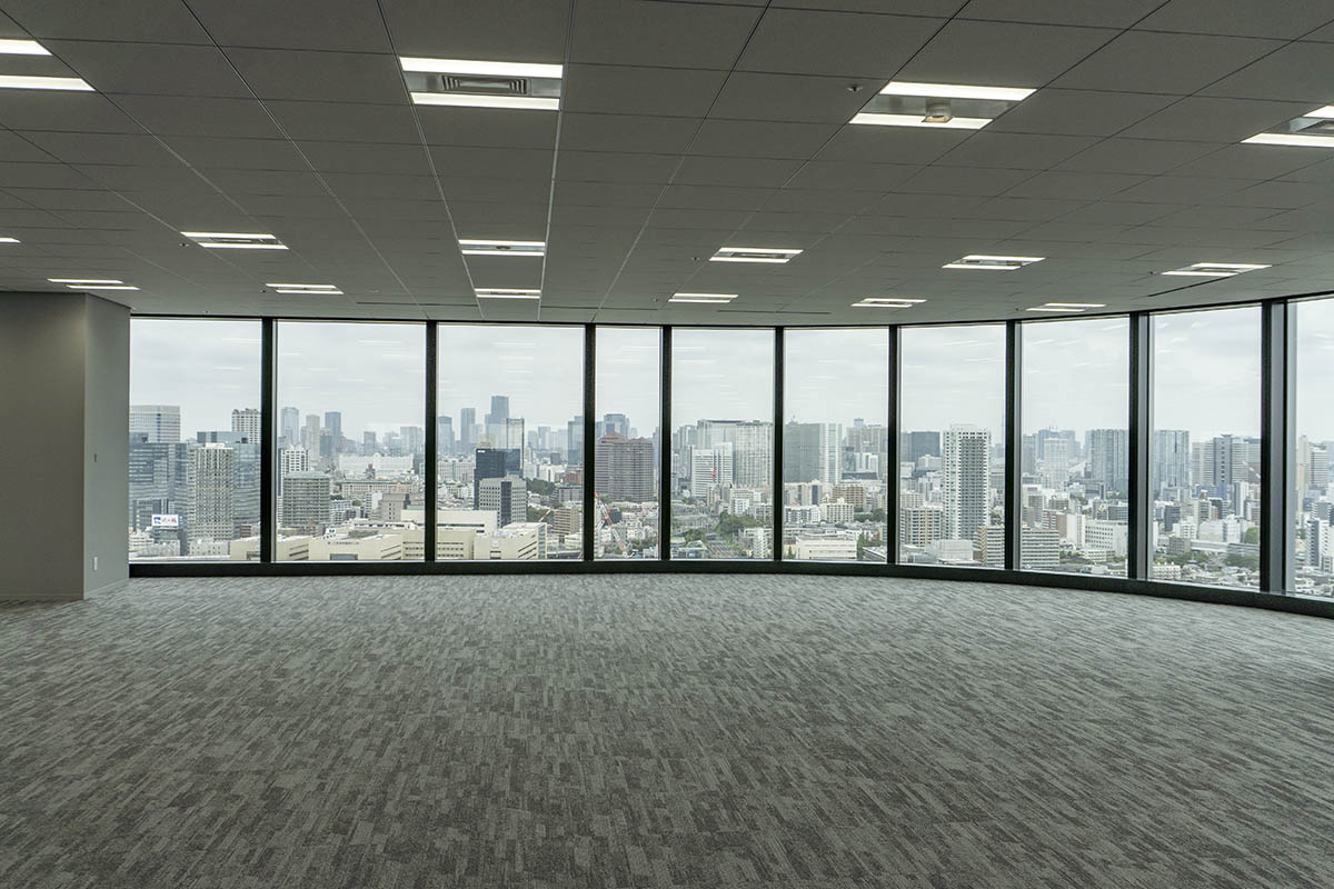 オフィス内から見た品川方面の景色