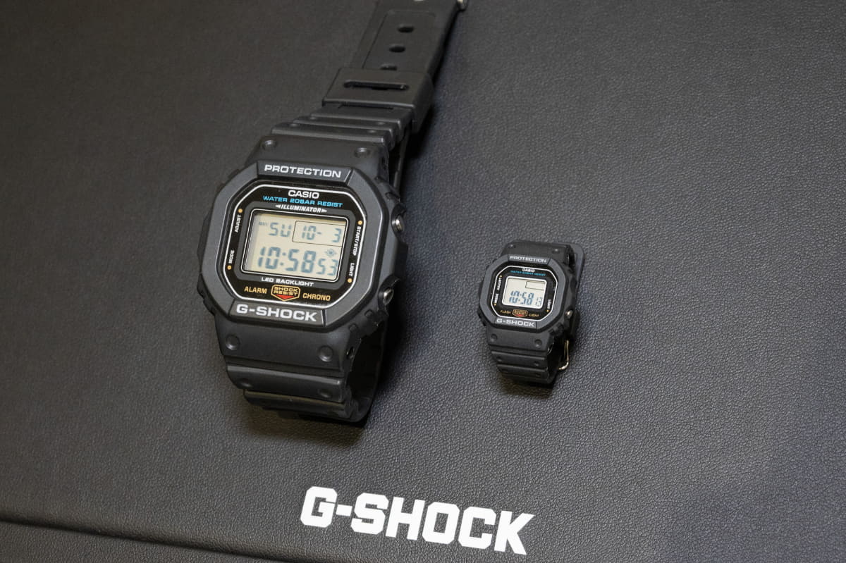G-SHOCK DW-5600(左)とG-SHOCK nano DWN-5600(右)