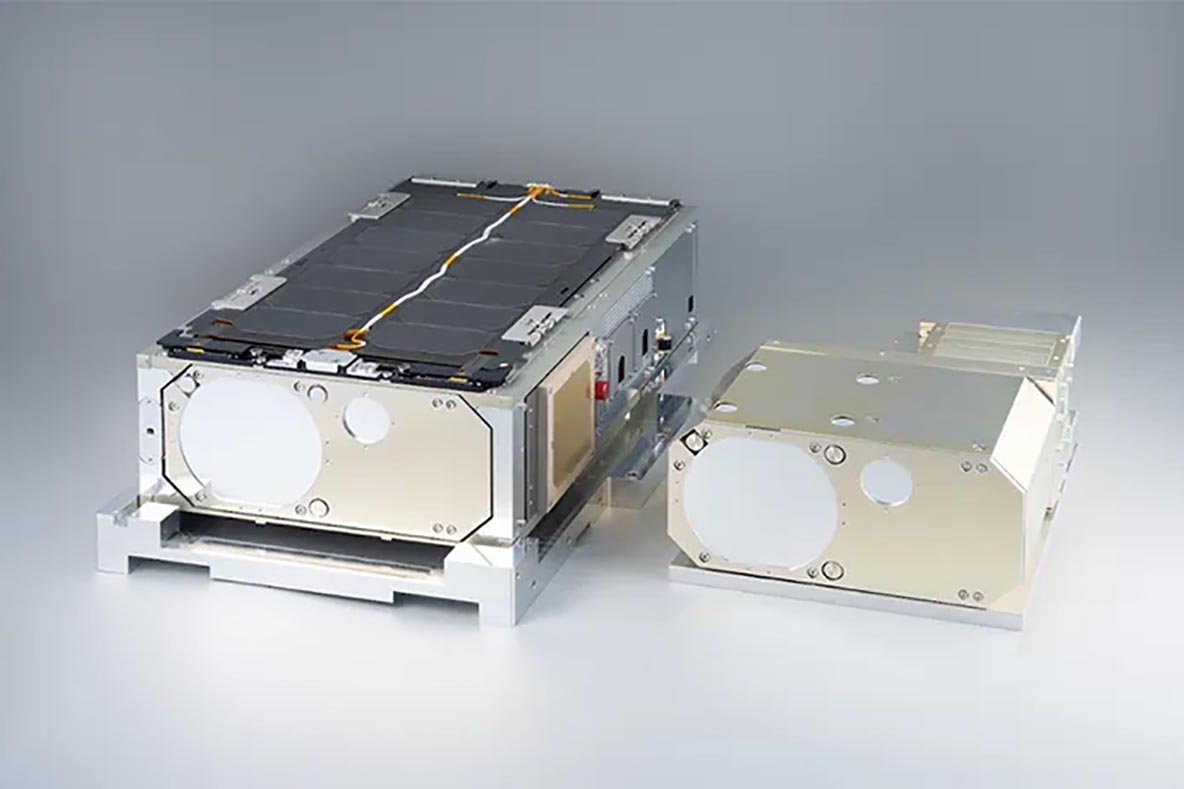 実証用低軌道衛星と同機に搭載される光無線通信装置