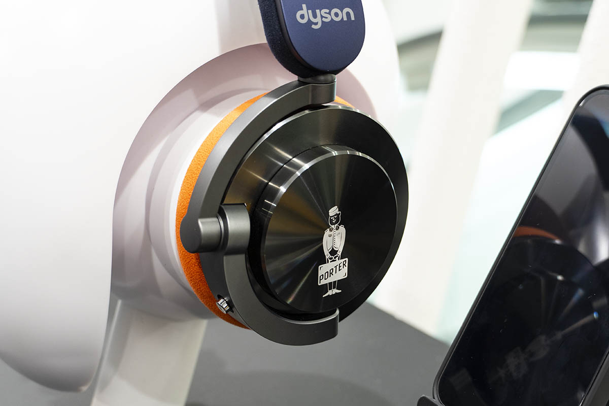 コラボのヘッドフォン