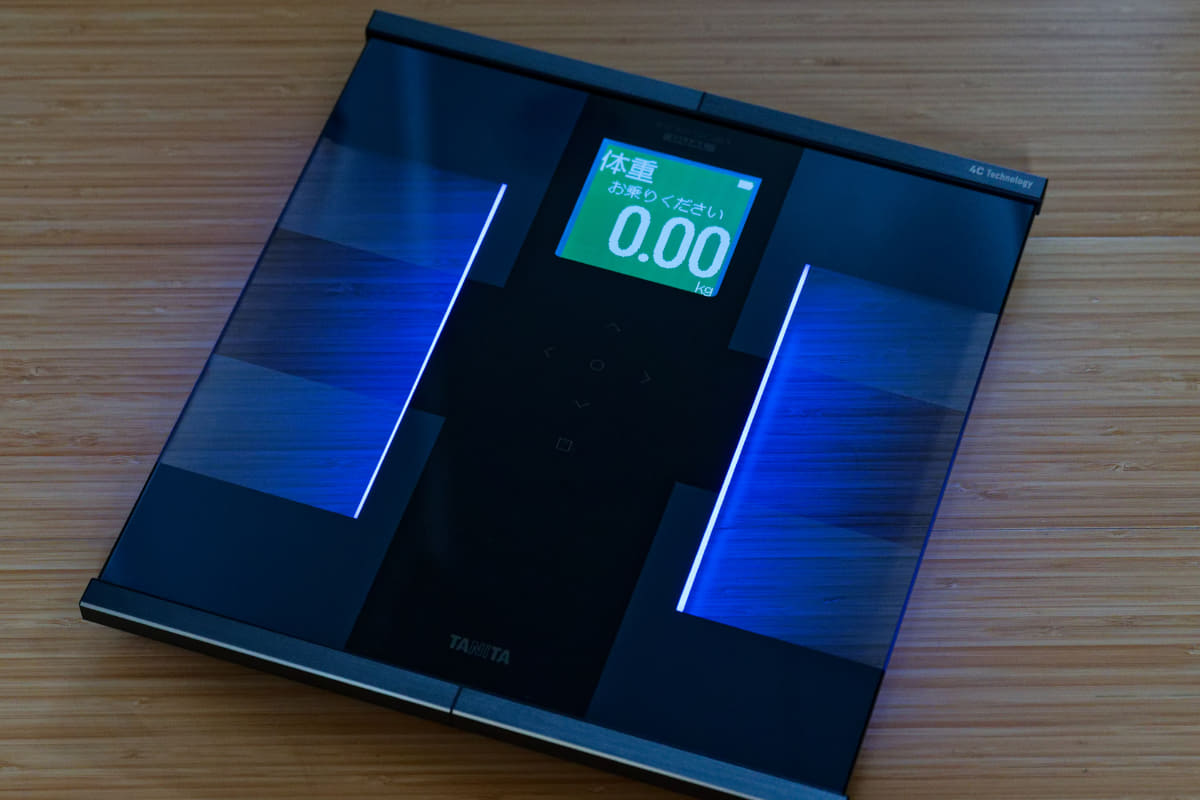 LEDでぼんやりと光る