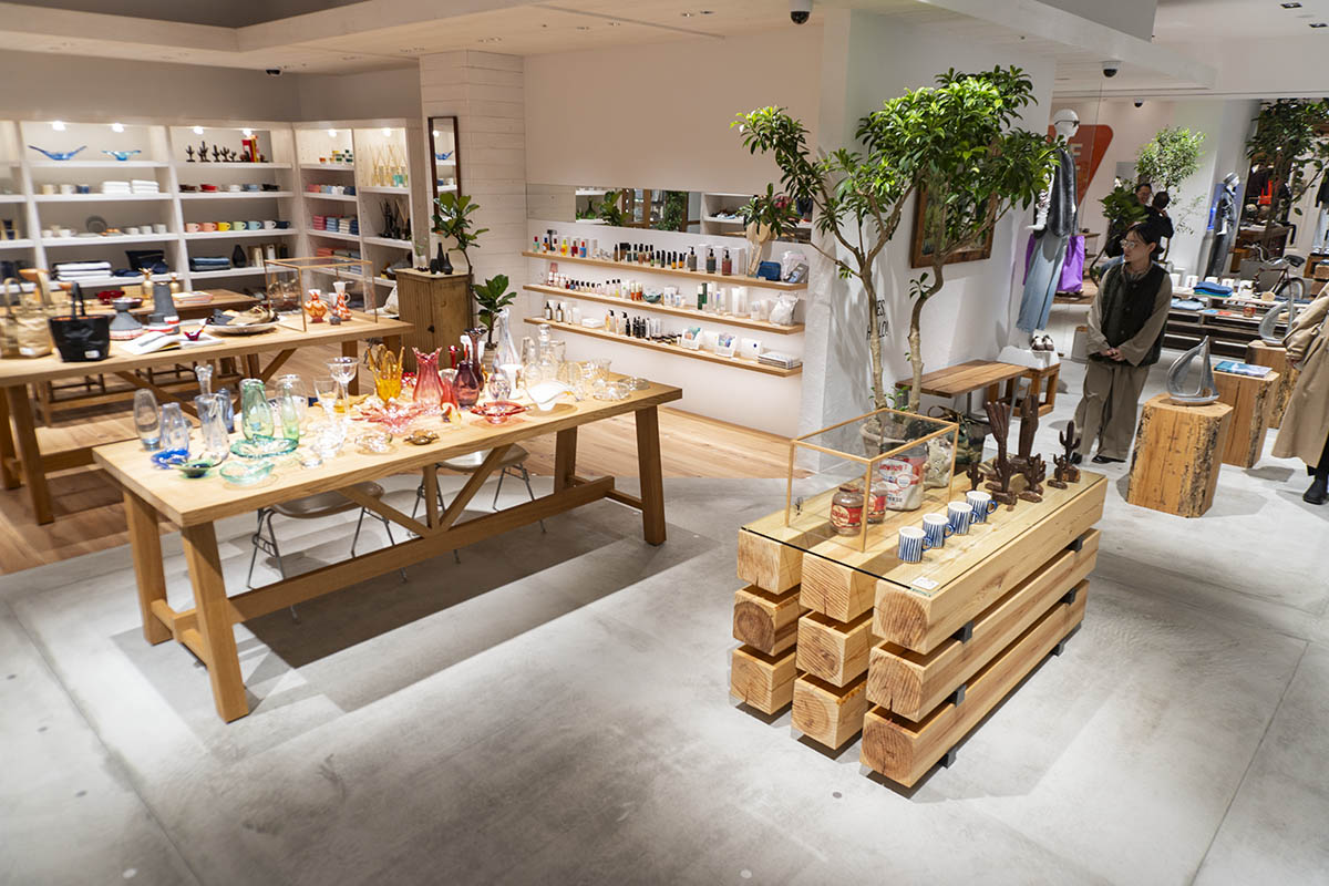 RHC Ron Herman/RHC CAFE