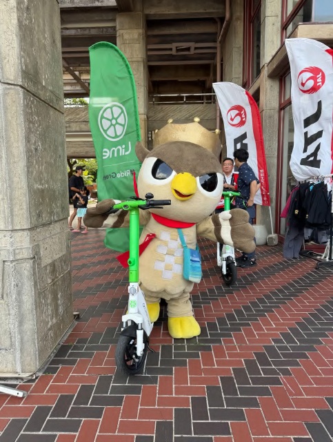 サービス開始に合わせて、試乗体験や安全講習会を実施