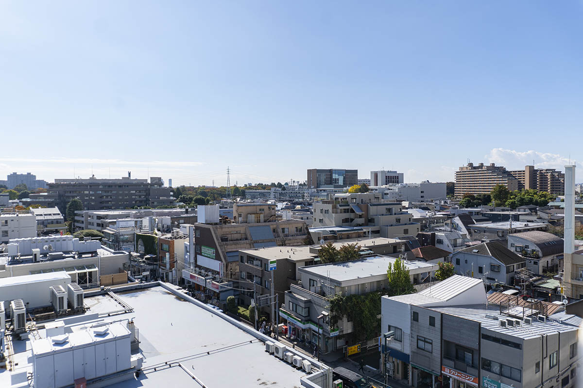 屋上テラスから駒沢公園方面をのぞむ