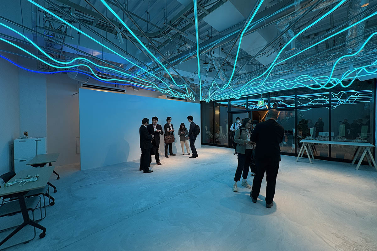 zawazawa(地下1階)