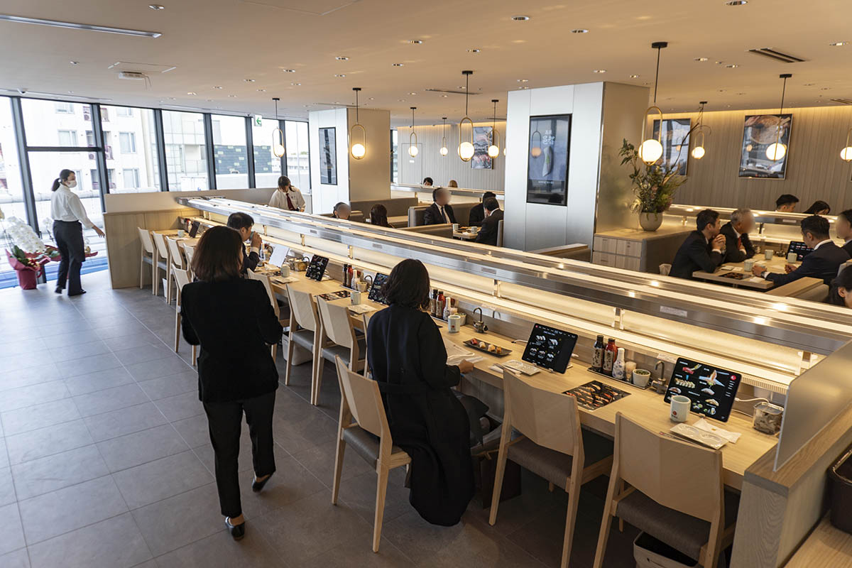 寿司「Aburi TORA -熟成鮨と炙り鮨- 駒沢店」(3階)