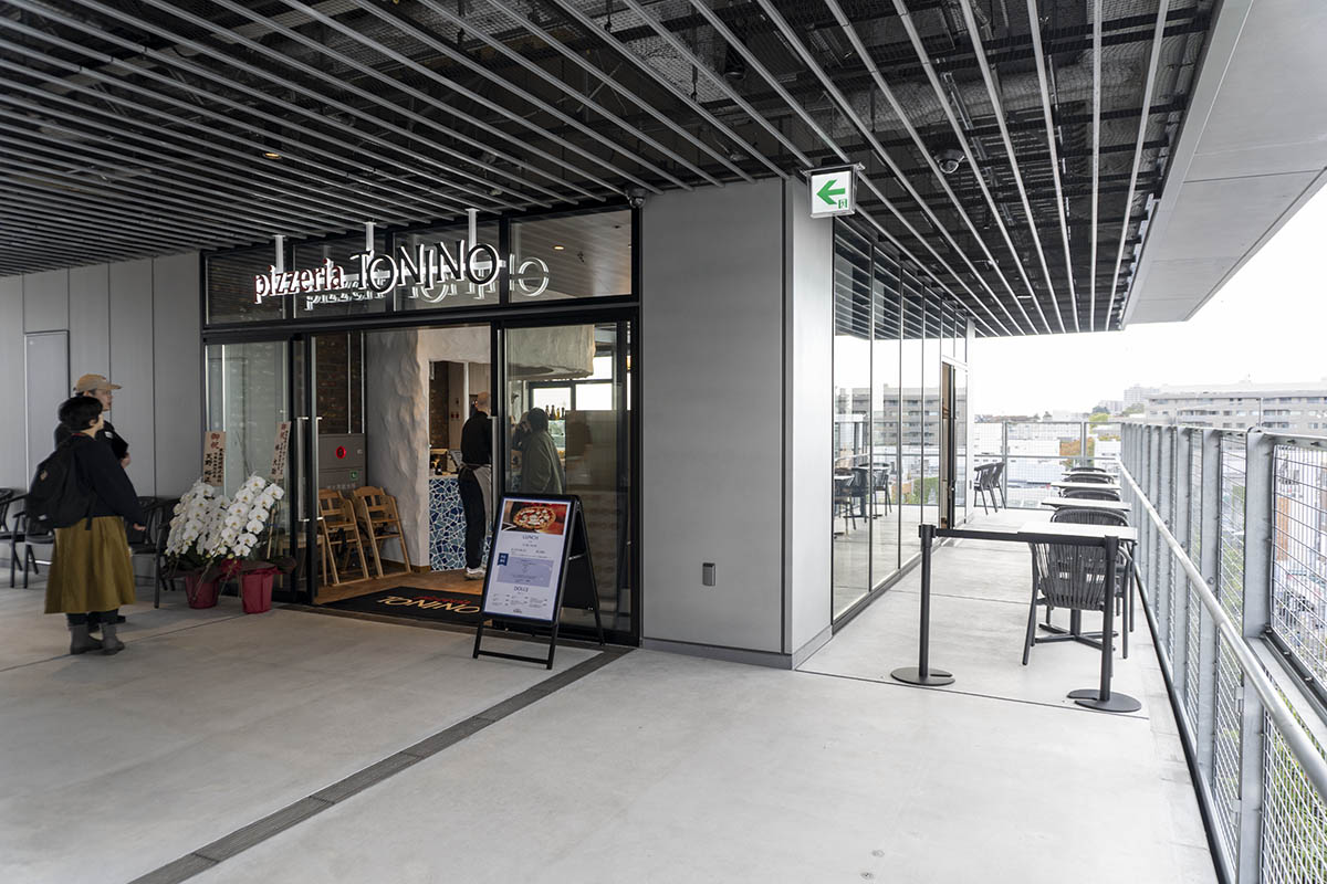 イタリアン「ピッツェリア トニーノ」(3階)