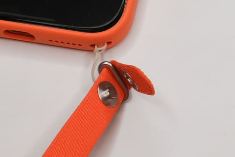 Apple純正「1万円のヒモ」を買った 思ったよりスグレモノ【いつ