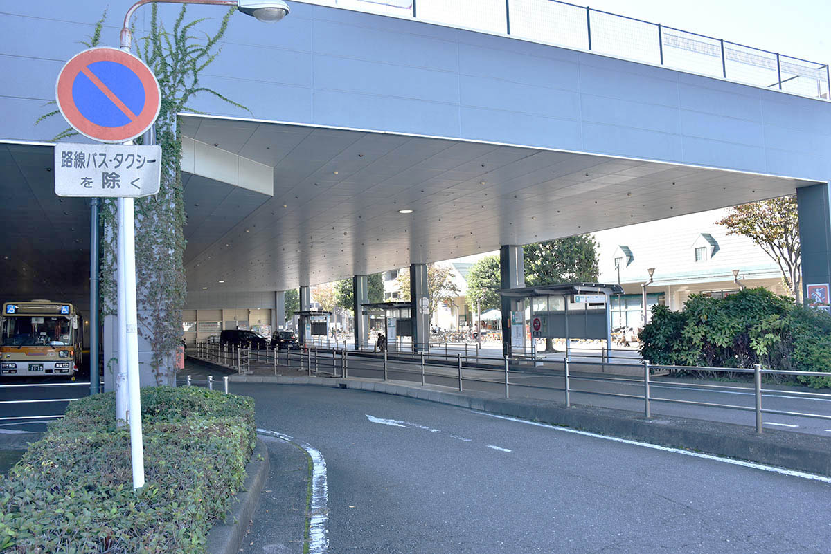 瀬谷駅北口のバス・タクシーのりば