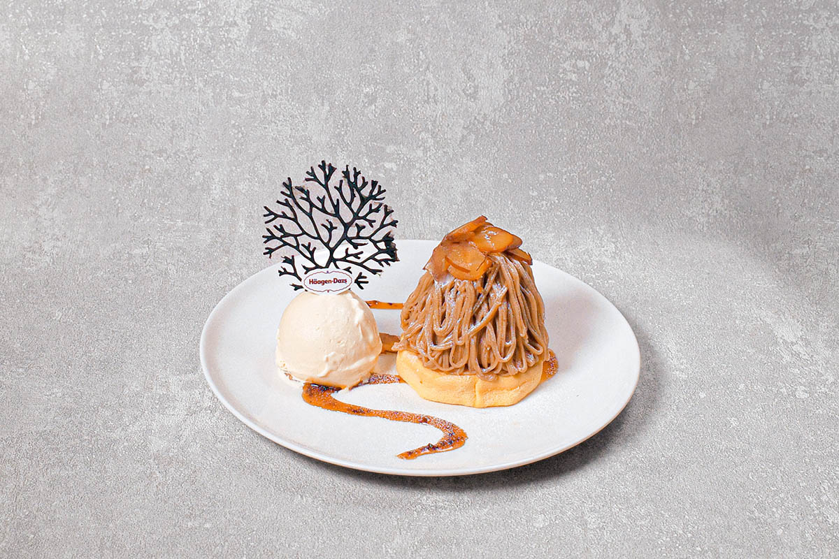 渋皮マロンのモンブランパンケーキ