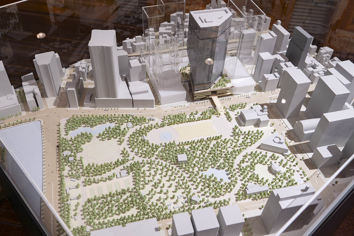 NTT日比谷タワー完成後の日比谷公園や周辺も含めたイメージ模型