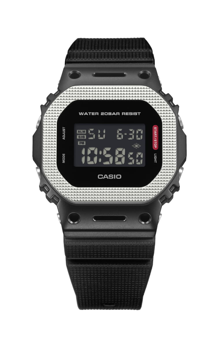 GM-5600BM-1JF、33,000円