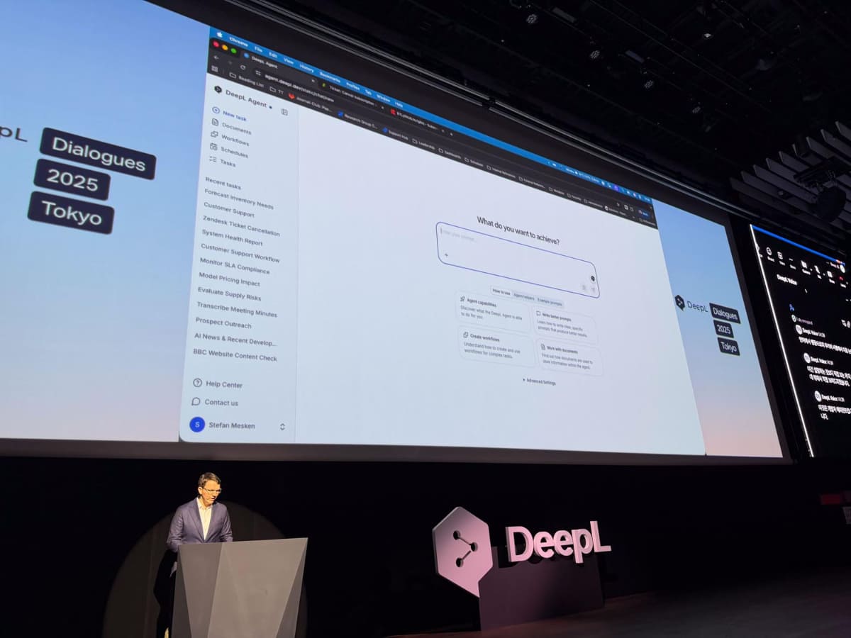 発表会での「DeepL Agent」のデモの様子