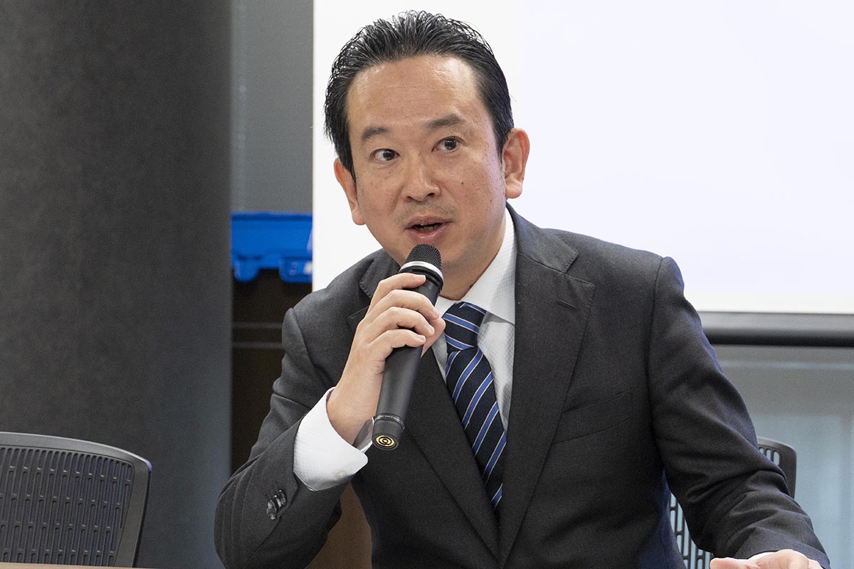 運用戦略について説明する三井住友DSアセットマネジメント 投信営業部長 田村一誠氏