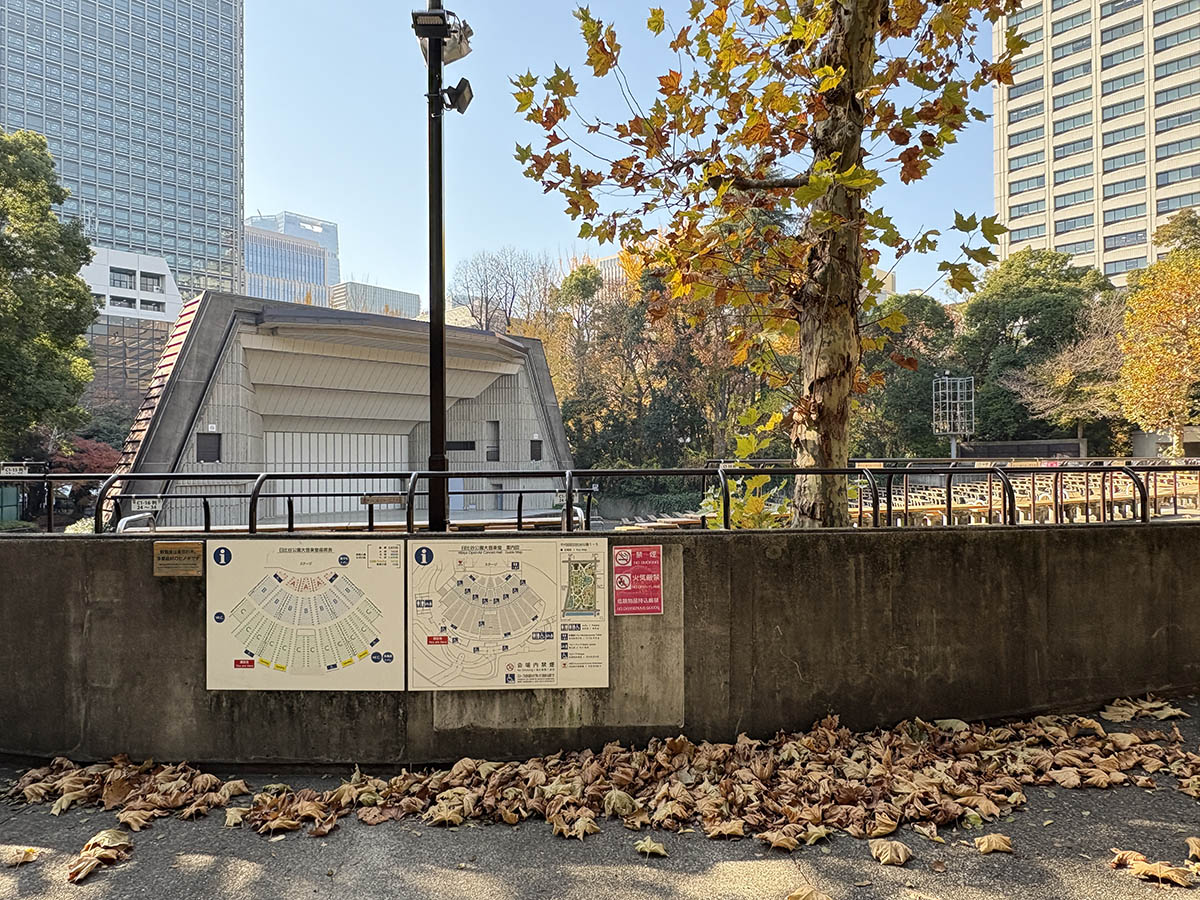 12月8日時点では周辺は立入禁止となっておらず、中の様子も見ることができた