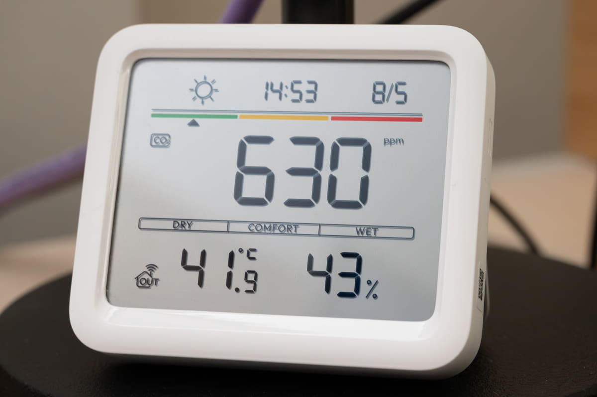 ある夏の一コマ。自宅バルコニーの気温は41.9℃(!)