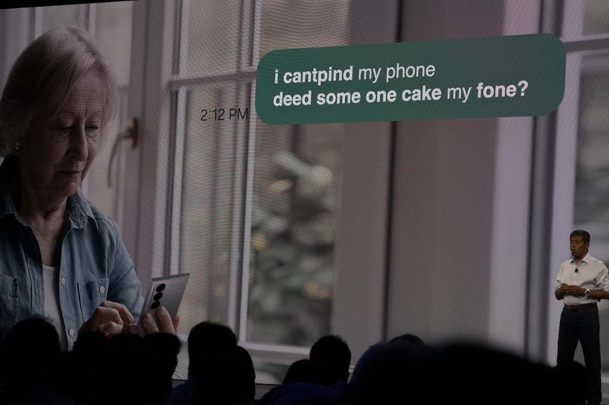 サムスンは家電やスマホから得られる兆候から「長寿のためのデータ」を得て、医師と連携して家族の健康を守る方向に