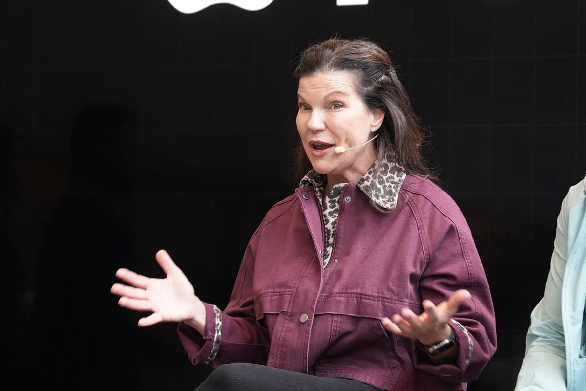 AppleのJulz Arney氏