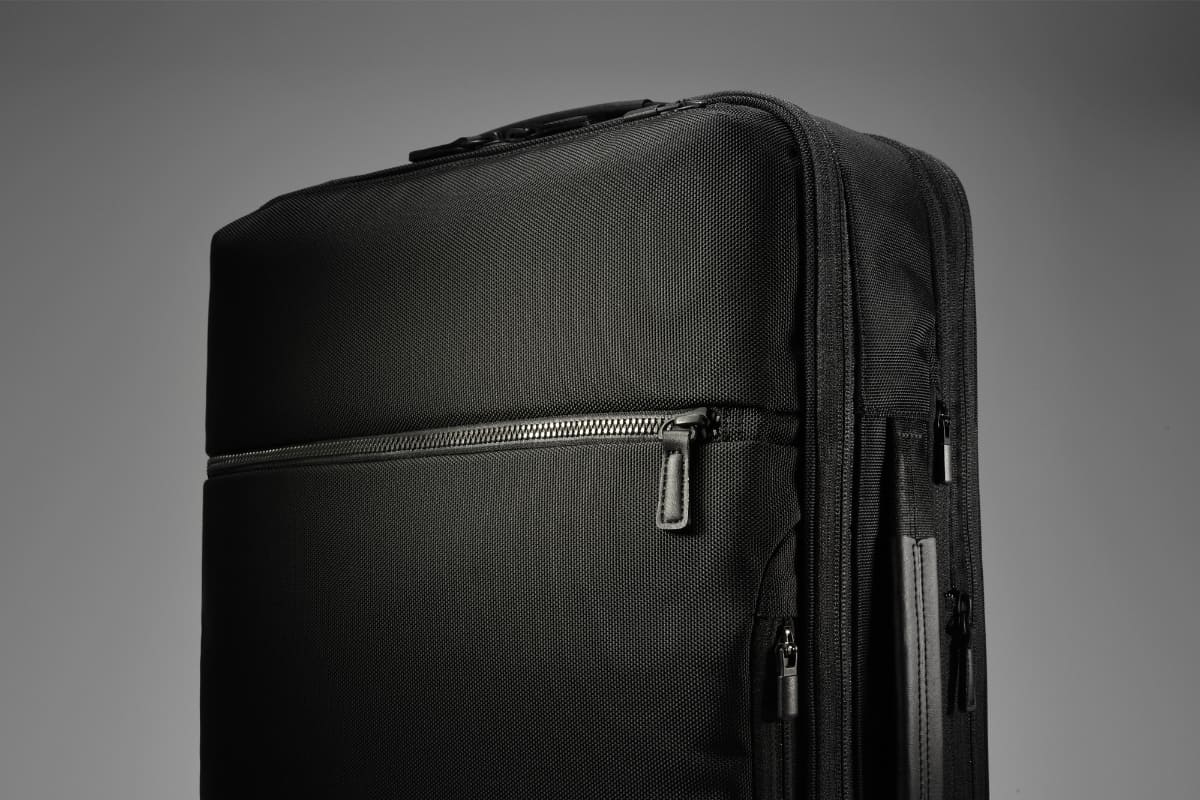 本体生地はタフなコーデュラバリスティック