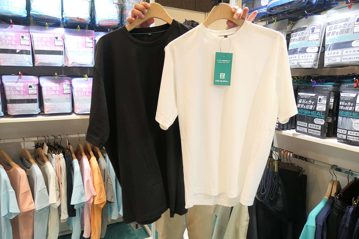 半袖Tシャツカラー