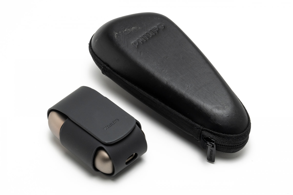 約8年使った9000シリーズと比較するとその小ささが分かる