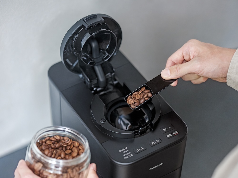 豆から挽ける全自動タイプ