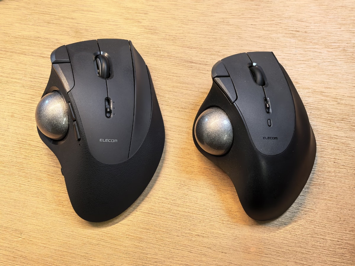 ELECOM IST(左)とIST PRO(右)