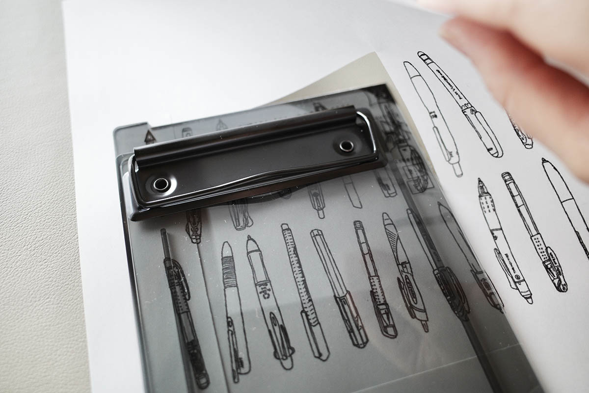 紙を180度回転してもう一度カット