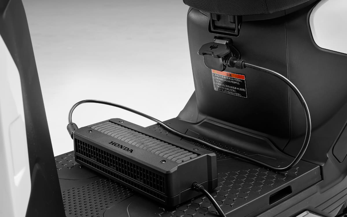 車載状態で充電も可能