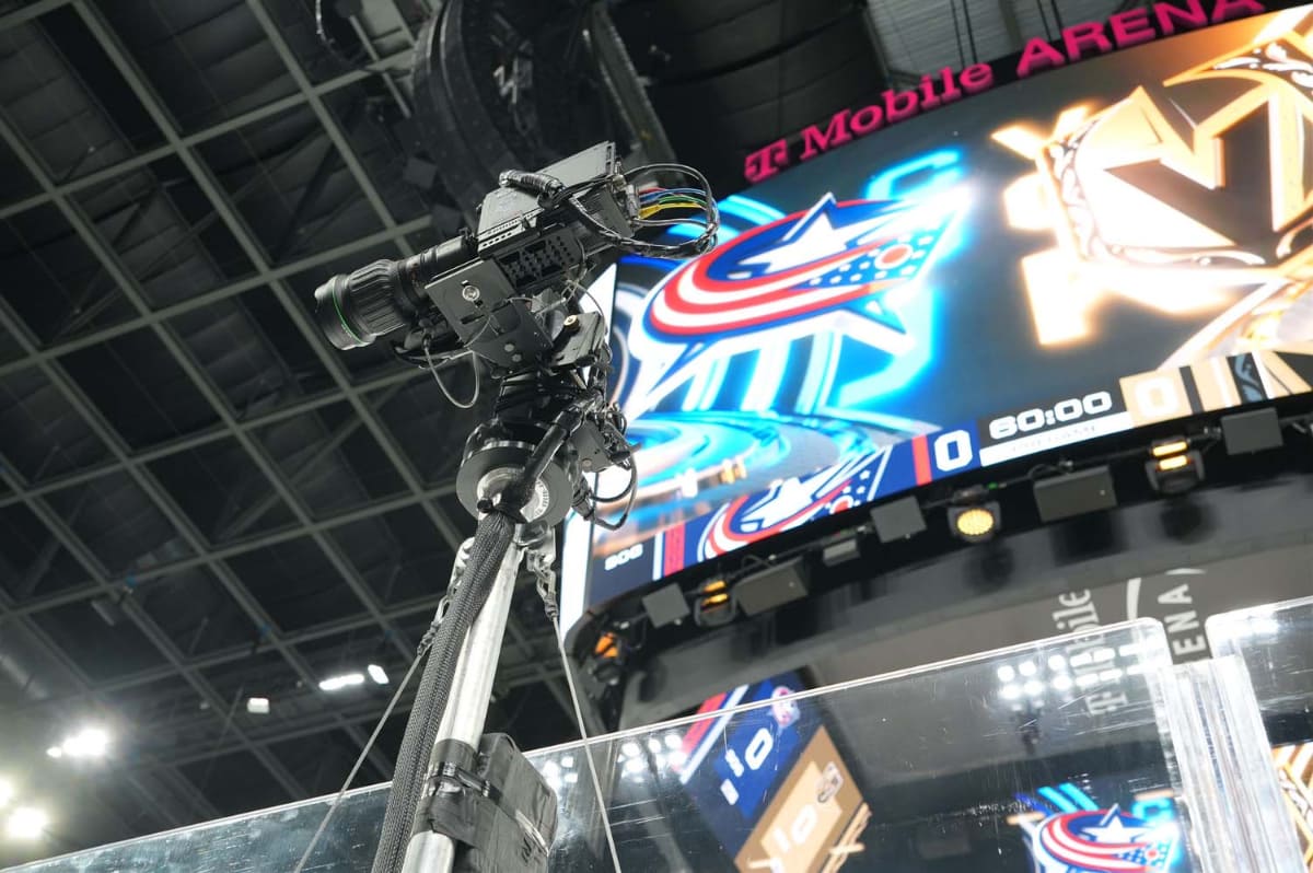 アリーナ内にももちろんカメラはある