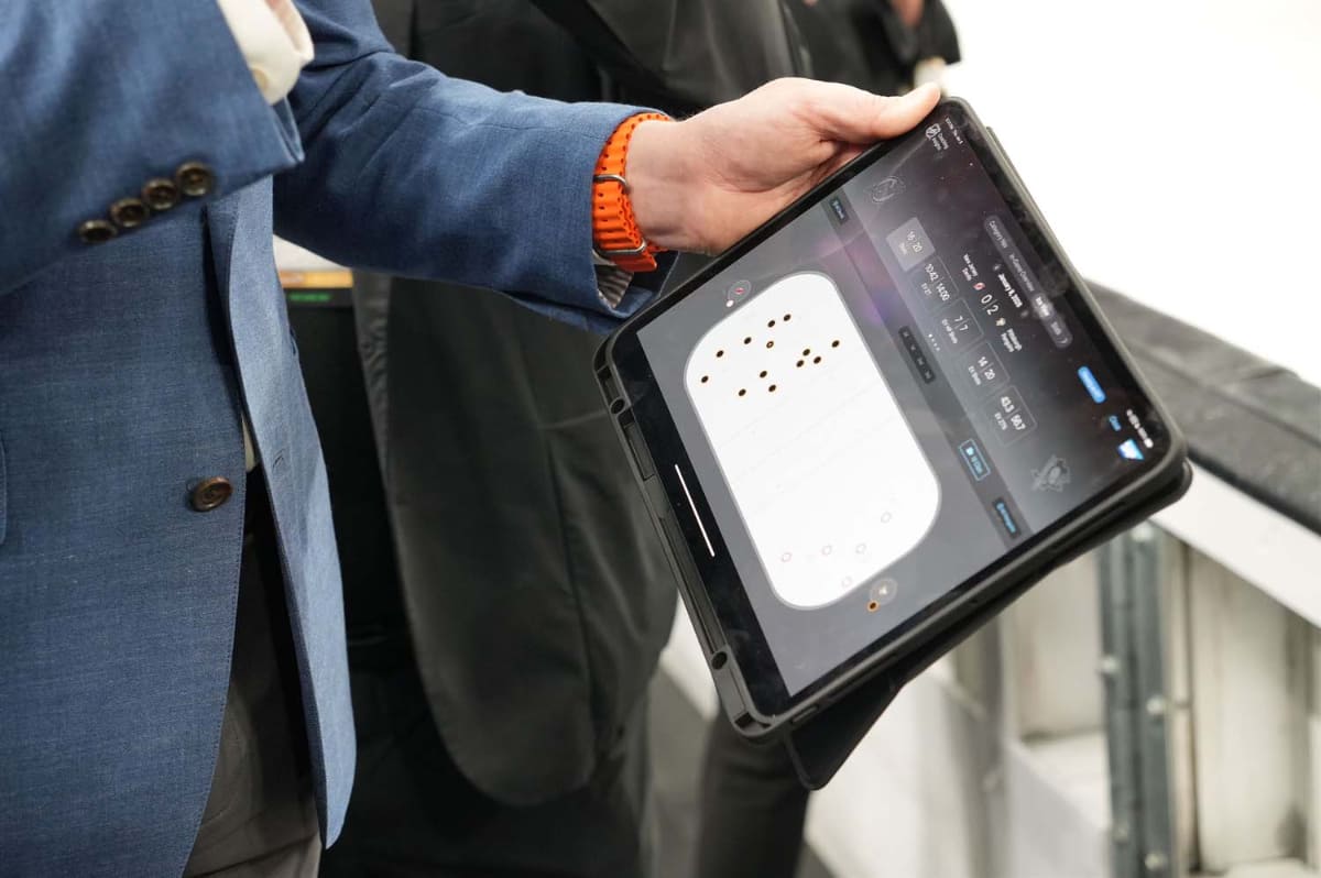 コーチング用にはiPadが用意され、集積されたデータを見ながら戦術判断が行える