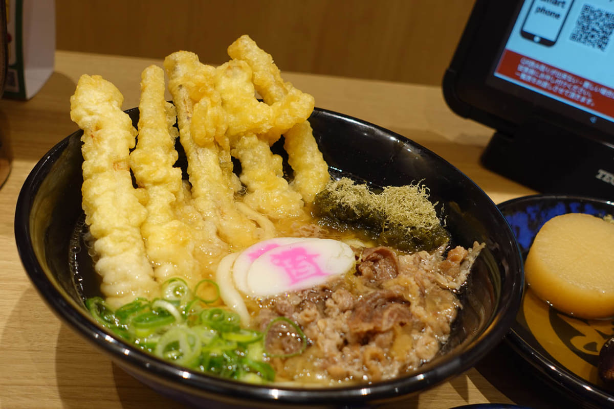 「資さんうどん」といえば、肉ごぼ天うどん