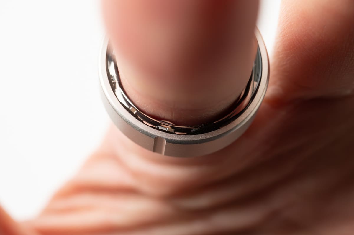 SOXAI RING 2で追加された凹みライン。指で触れば位置ズレに気付けます