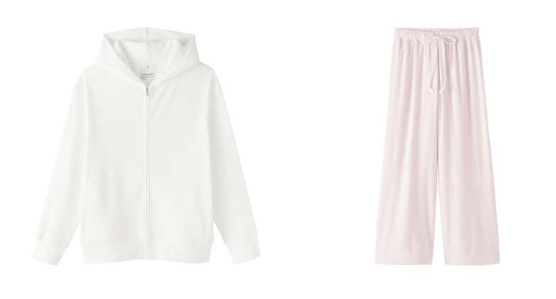 左から長袖ジップパーカー(3,990円)、ロングパンツ(2,990円)
