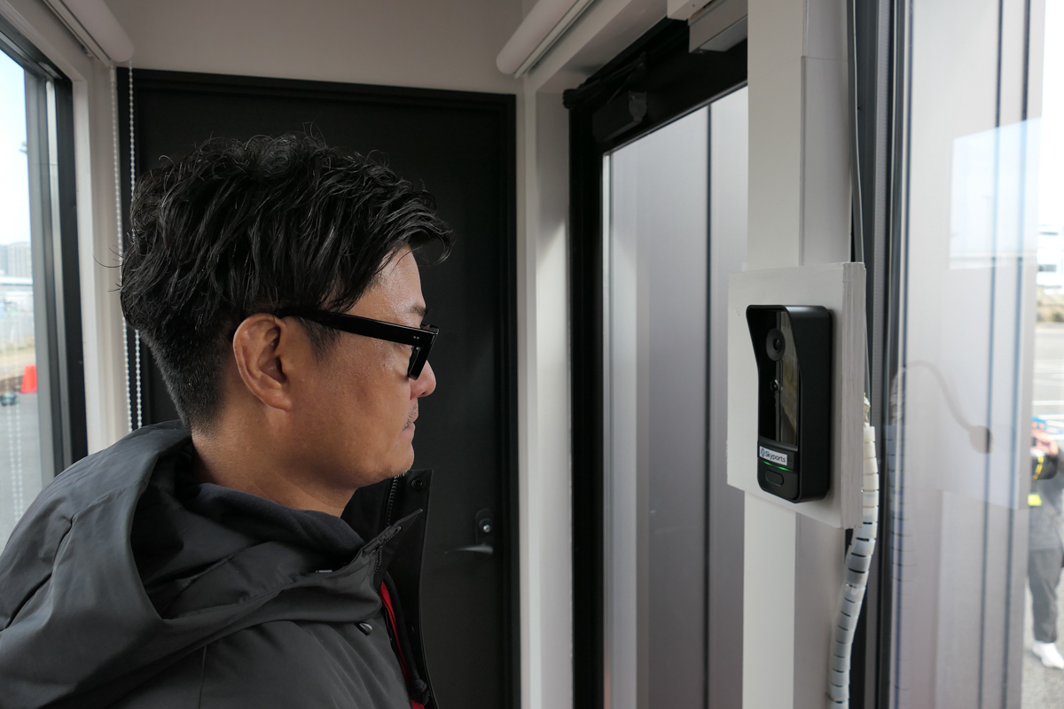 最終的な搭乗口へのゲートも顔認証でオープン