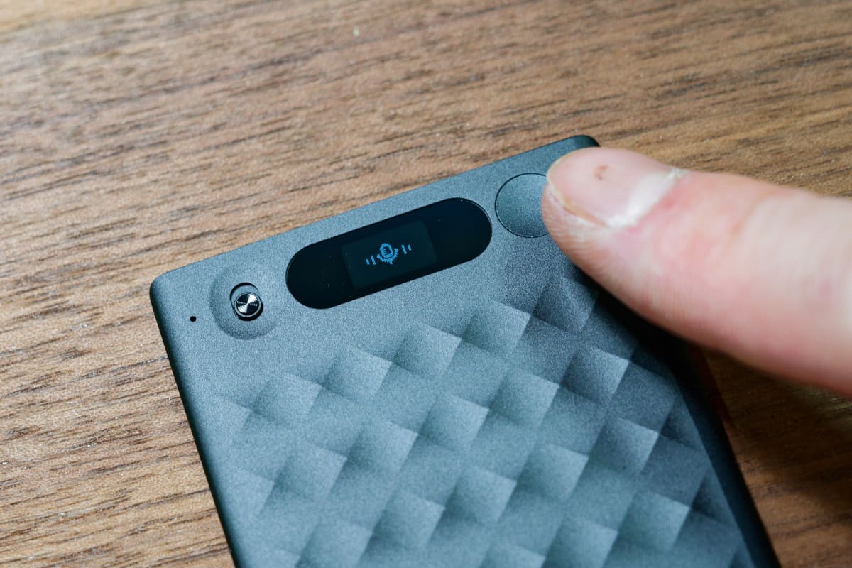 ボタンを2秒間押すと録音開始