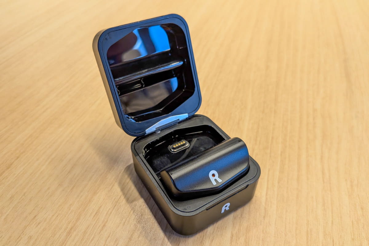 カプセル充電器